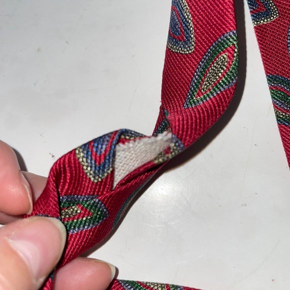 Vintage Burberrys of London 100% Silk Tie Hand Sewn USA Geometric Red Green Blue - Picture 6 of 11
